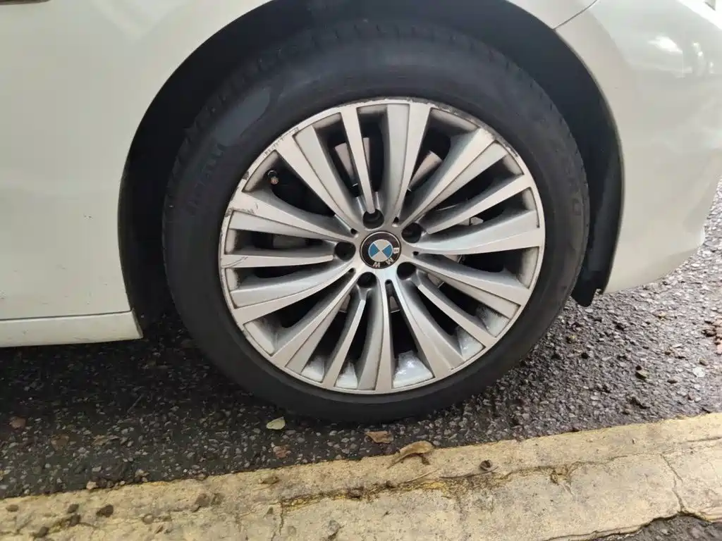 BMW 5 Series GT 2016 2015 528i Luxury