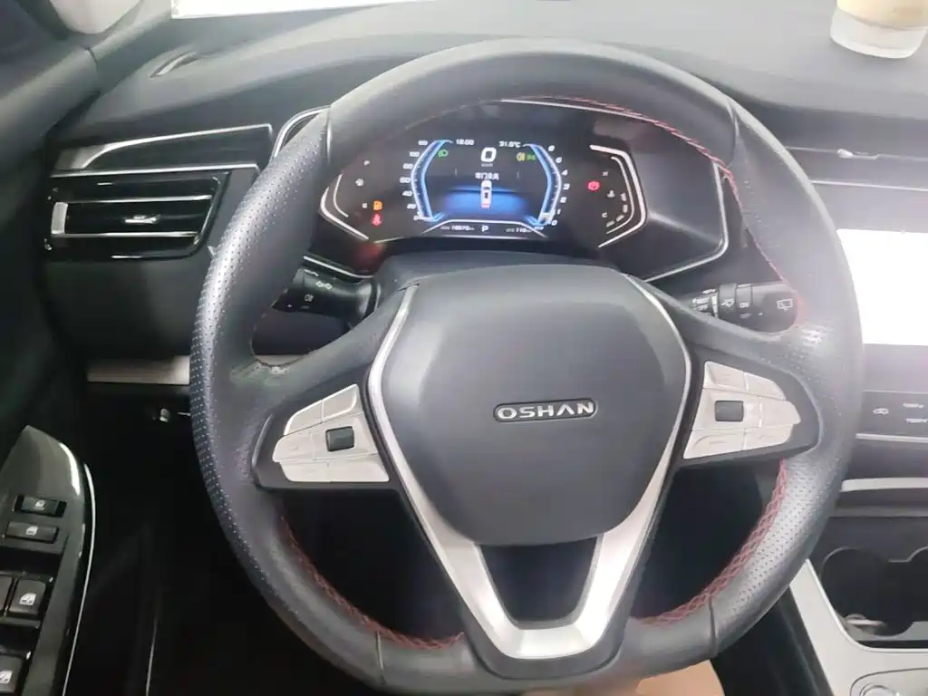 Changan Oshan X7 2021 2021 1.5T Automatic Premium