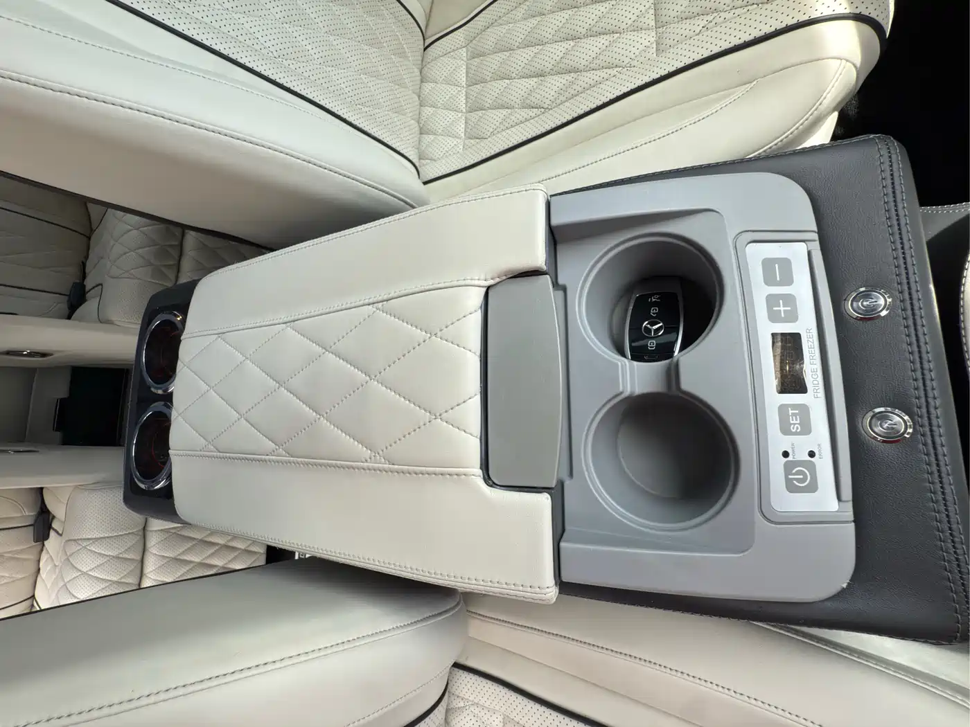Mercedes-Benz Vito 2020 2.0T Business Edition (7-seater) фото 13