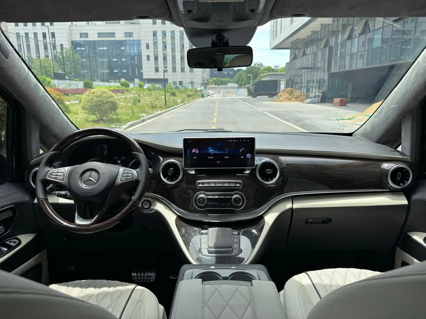 Mercedes-Benz Vito 2020 2.0T Business Edition (7-seater) фото 8