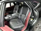 Фото 21 - Lexus LS