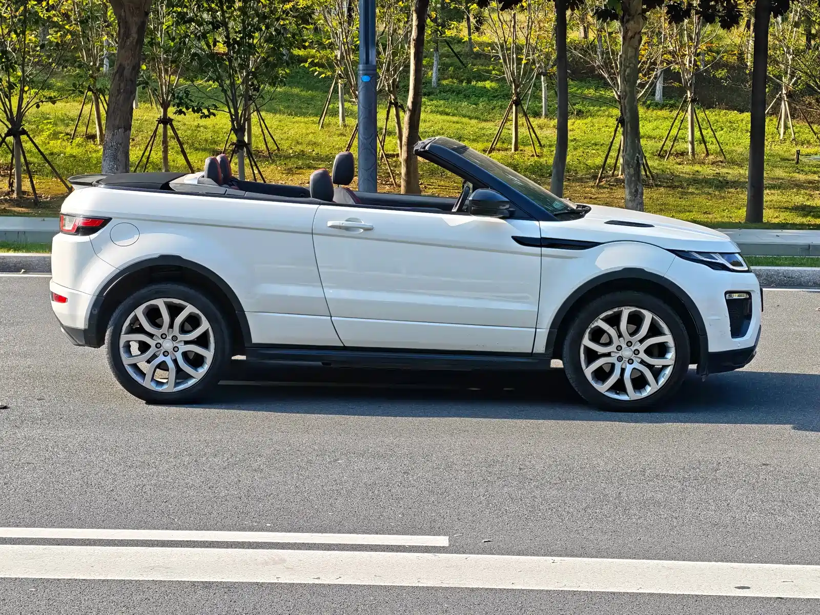 صورة 4 - Land Rover Range Rover Evoque (Import)