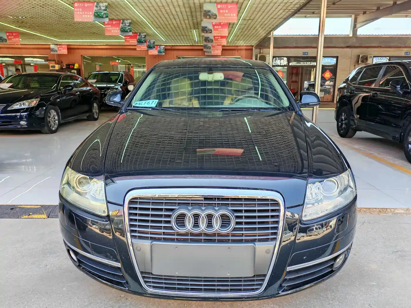 Фото 2 - Audi A6L