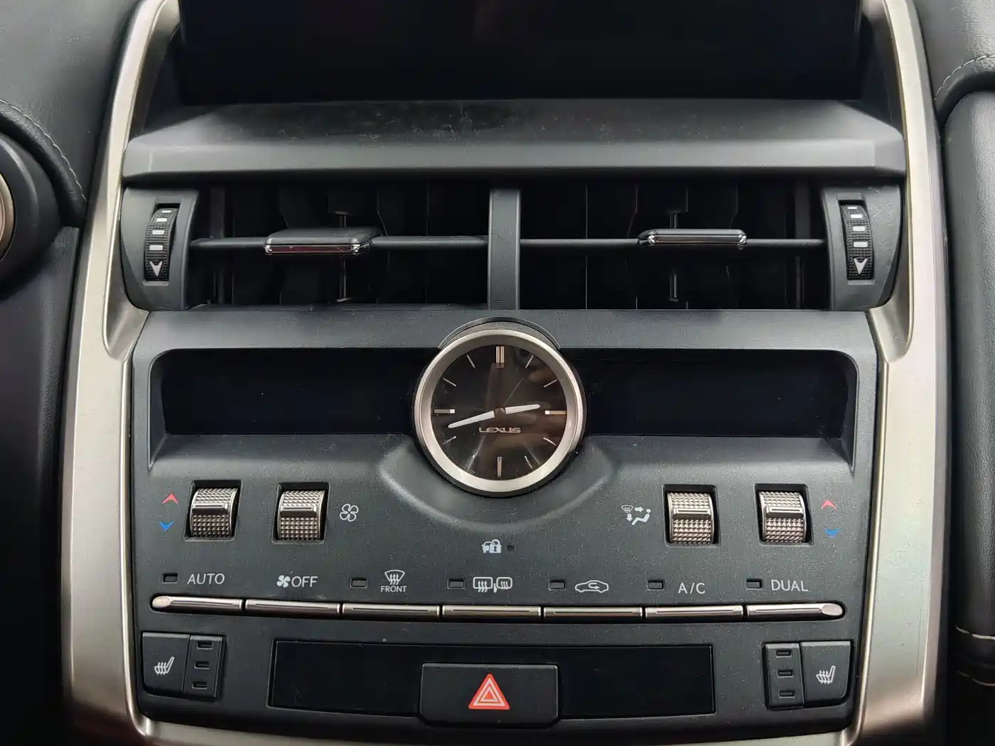 Photo 14 - Lexus NX