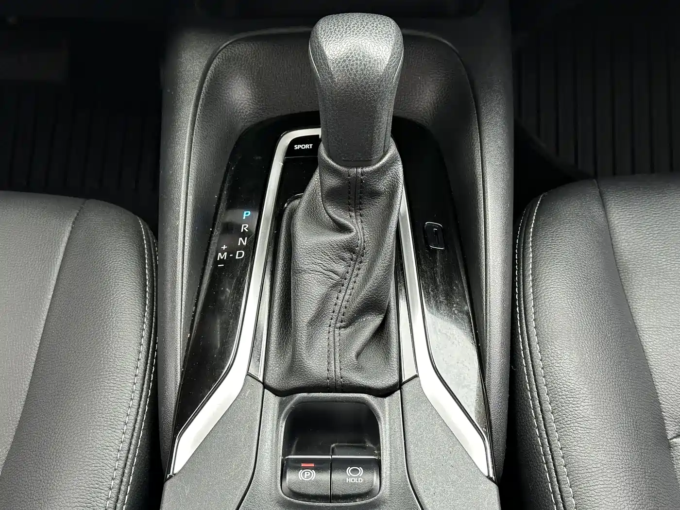 Toyota Corolla 2022 TNGA 1.5L CVT Pioneer Edition фото 12