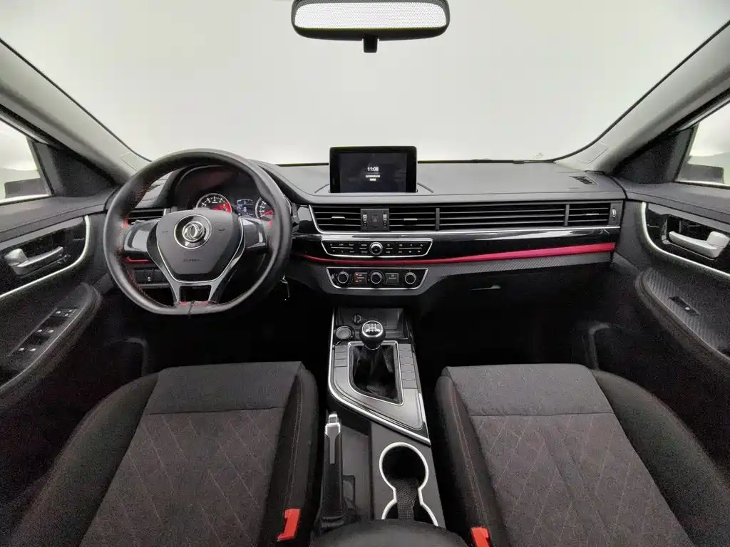 Dongfeng Fengxing Fengxing T5 2020 2020 1.6L Manual Comfort China VI