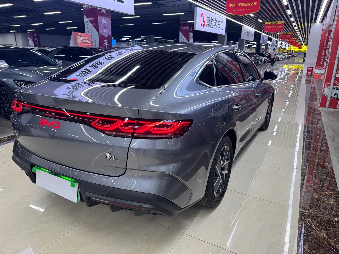BYD Qin L 2024 DM-i 80KM Superior фото 9