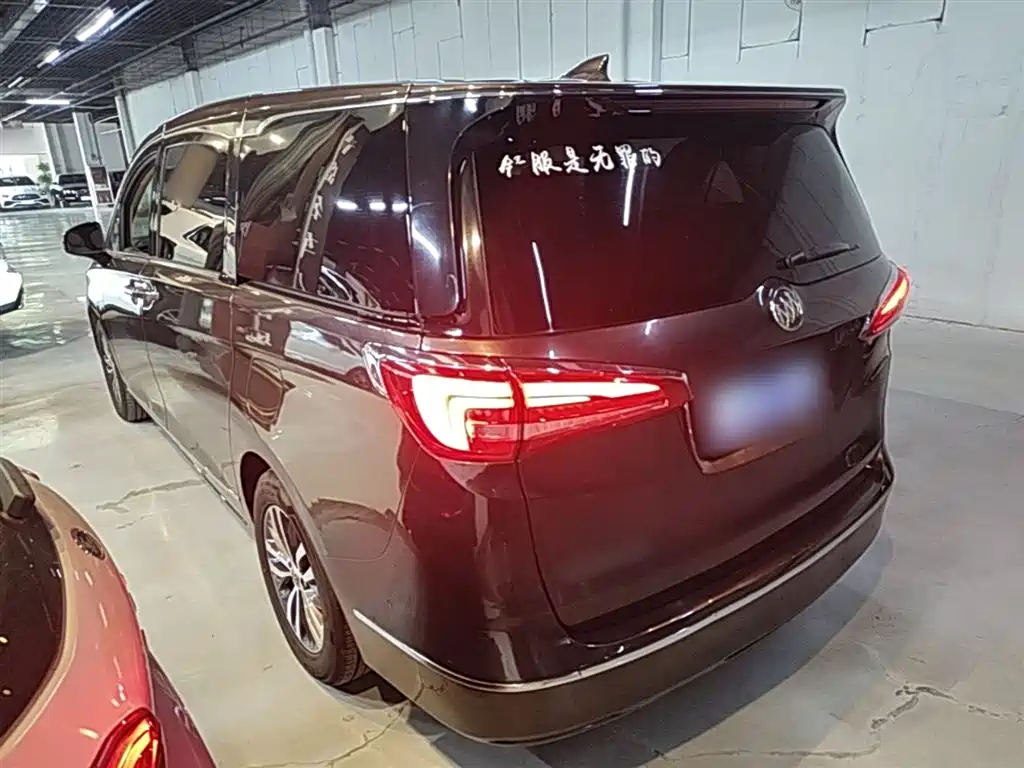 Buick GL8 2017 ES 28T Flagship China V фото 5