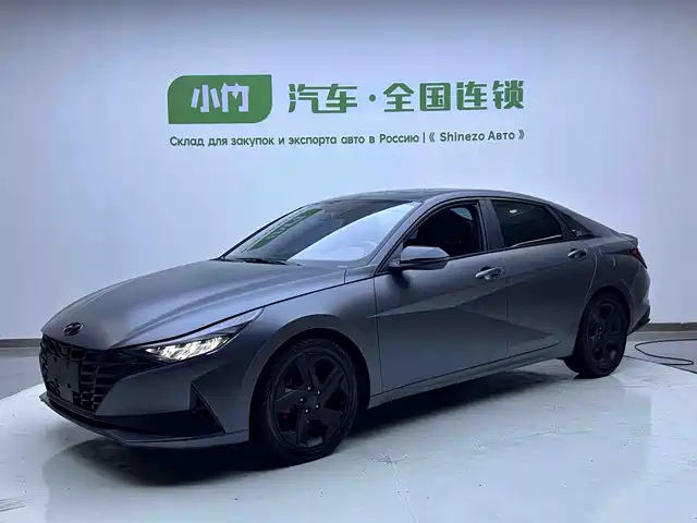 HYUNDAI ELANTRA