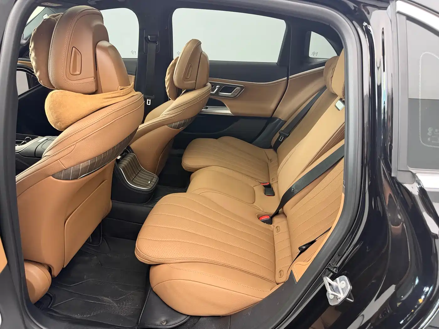Mercedes-Benz E-Class 2025 Facelift E 300 L Luxury фото 11