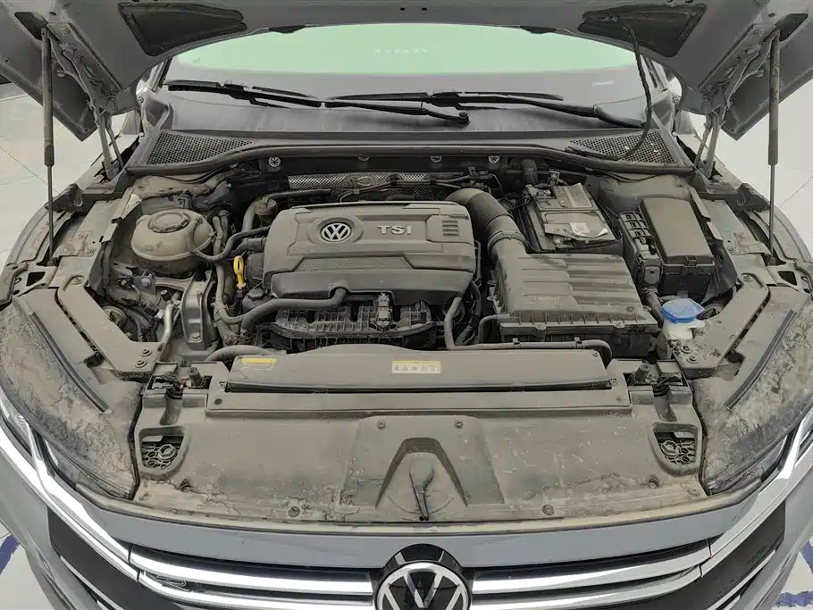 Volkswagen FAW-Volkswagen CC 2023 380TSI Eye-catching Edition фото 10