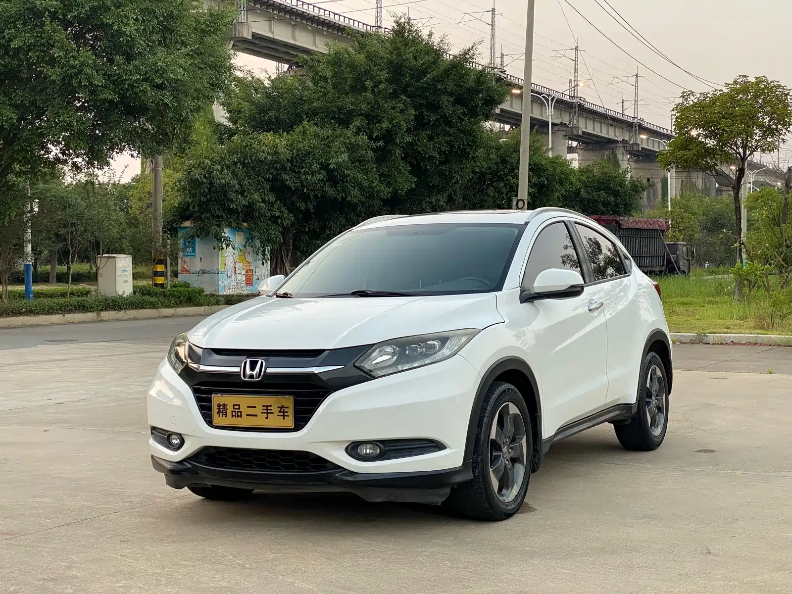 صورة 1 - Honda Vezel