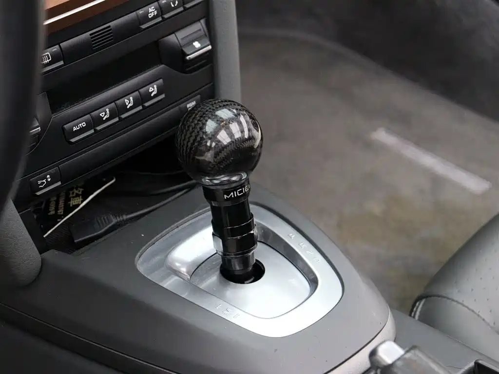 Porsche 911 2010 Targa 4 3.6L фото 10