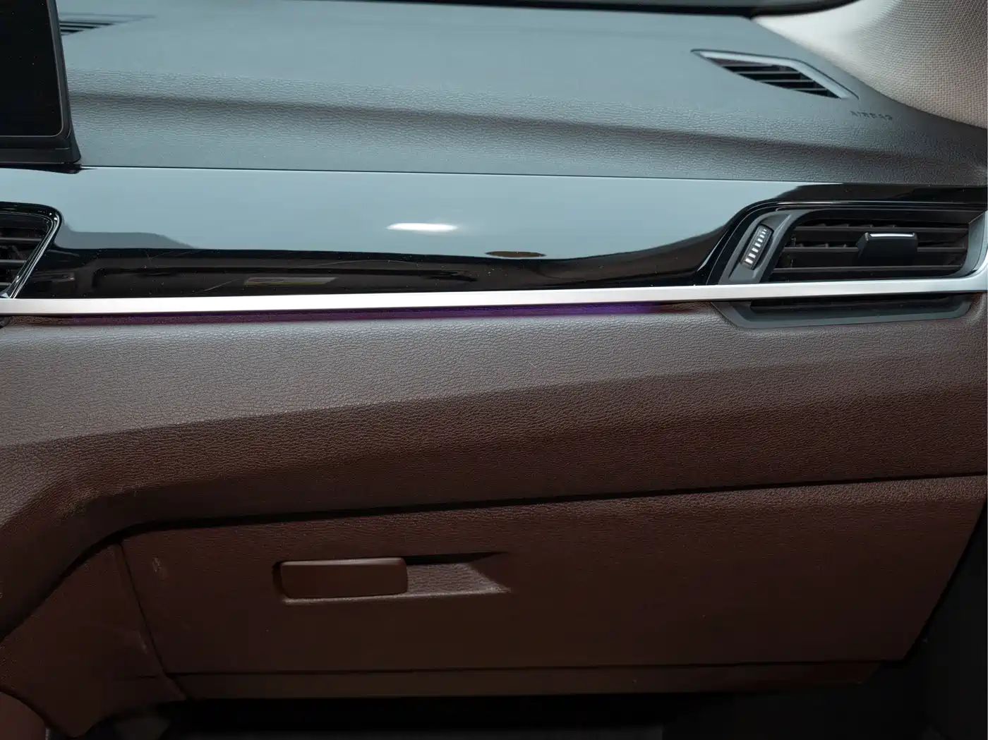 BMW X1 2022 sDrive20Li Fashion фото 14