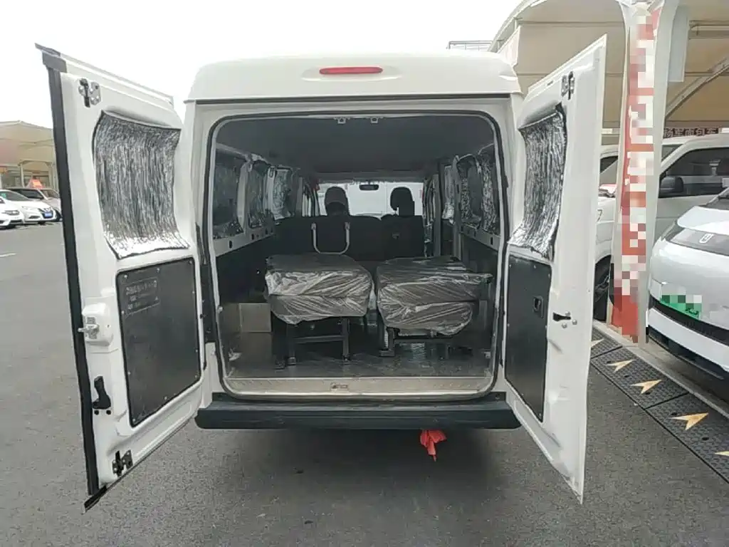 Yufeng Auto Yufeng Golden Warehouse 2026 2025 PLUS Value Edition 42.3kWh
