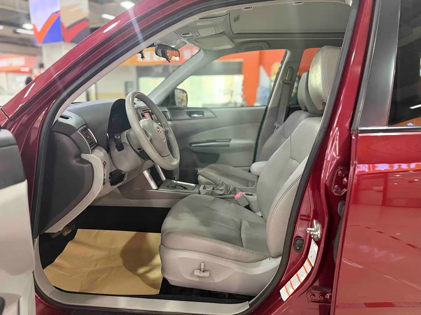 Subaru Forester 2011 2.5XS Automatic Luxury Edition фото 7
