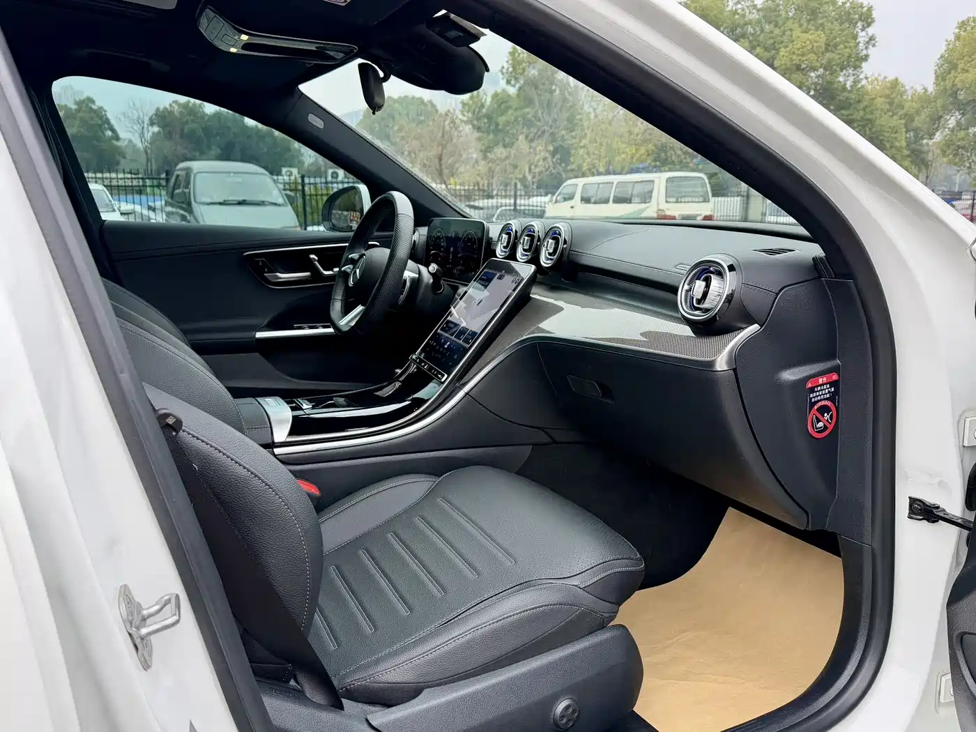 Mercedes-Benz C-Class 2024 C 260 L Sport фото 14
