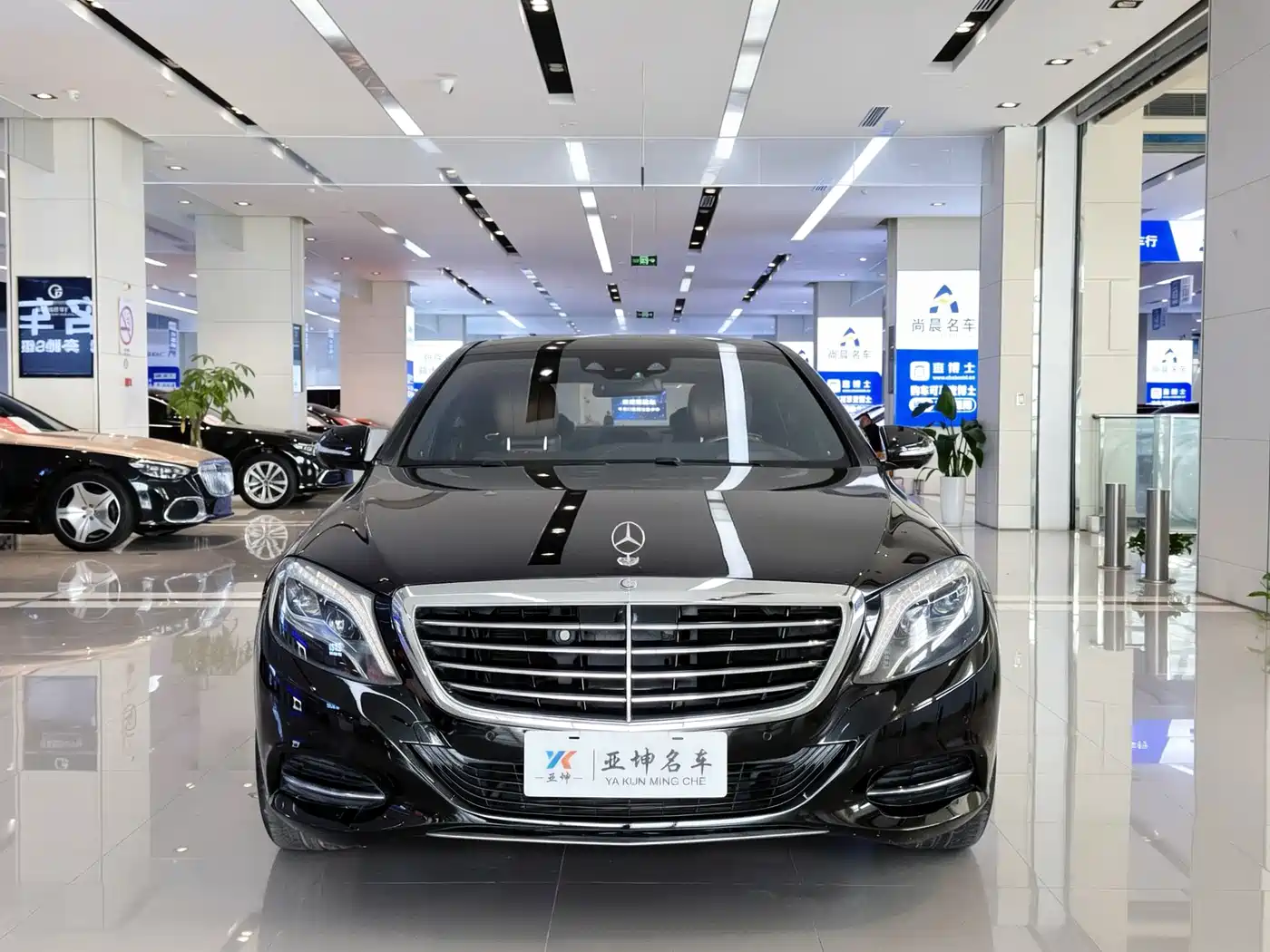 Фото 1 - Mercedes-Benz S-Class