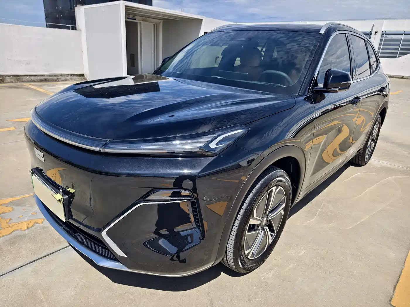 Geely Galaxy Galaxy Starship 7 EM-i 2025 Model 120km Explorer+ Edition фото 2