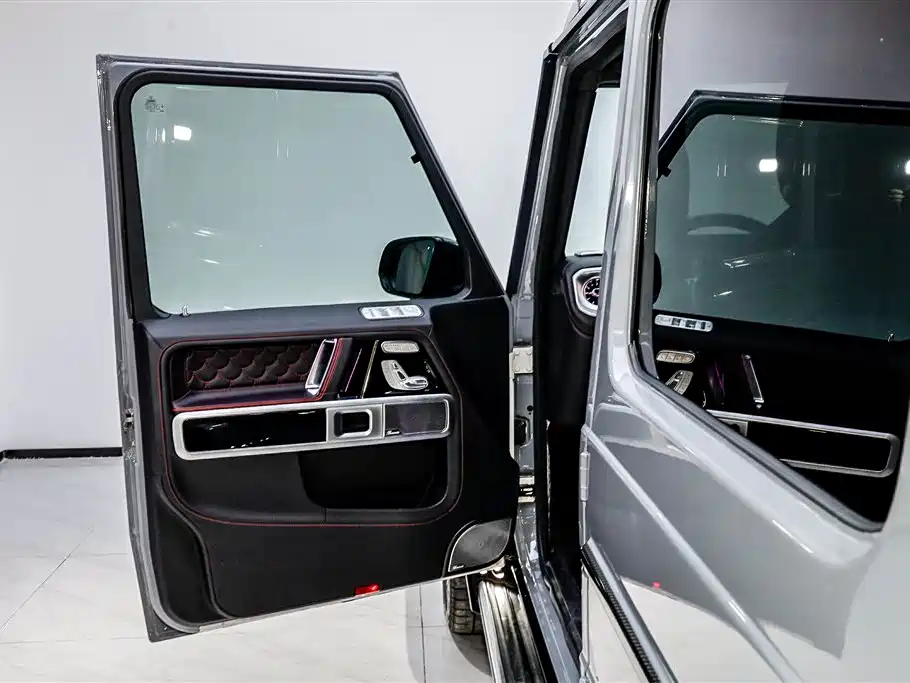 Mercedes-Benz G-Class AMG 2013 AMG G 63 фото 33