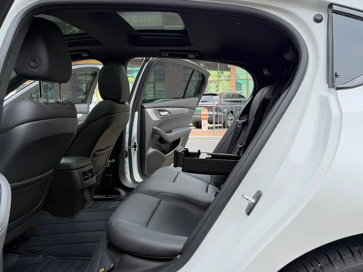 Cadillac CT5 2023 28T Prestige Style фото 26