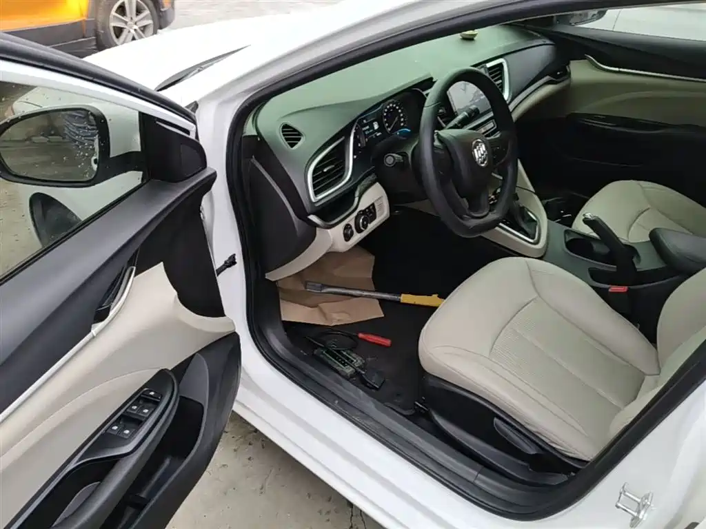 Buick Excelle 2017 15N Automatic Elite фото 16