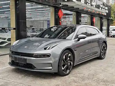 Zeekr 001