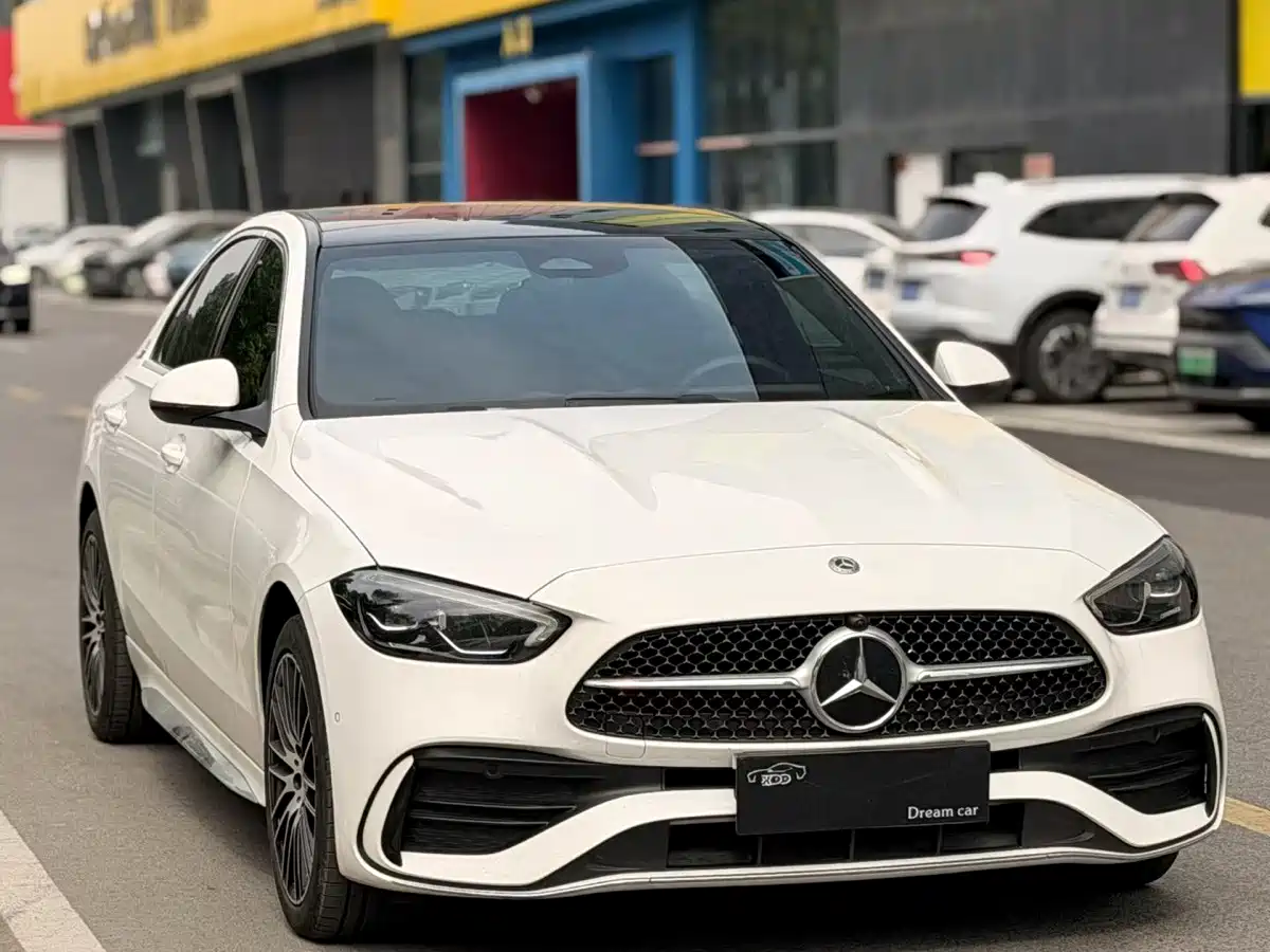 Фото 3 - Mercedes-Benz C-Class