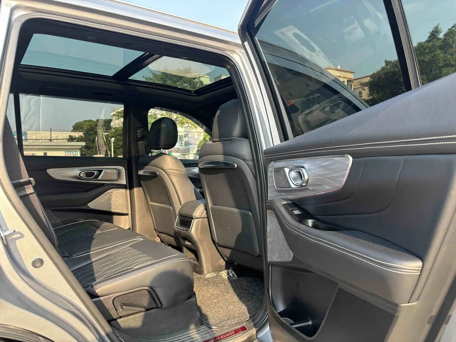 Photo 12 - GAC Trumpchi GS8