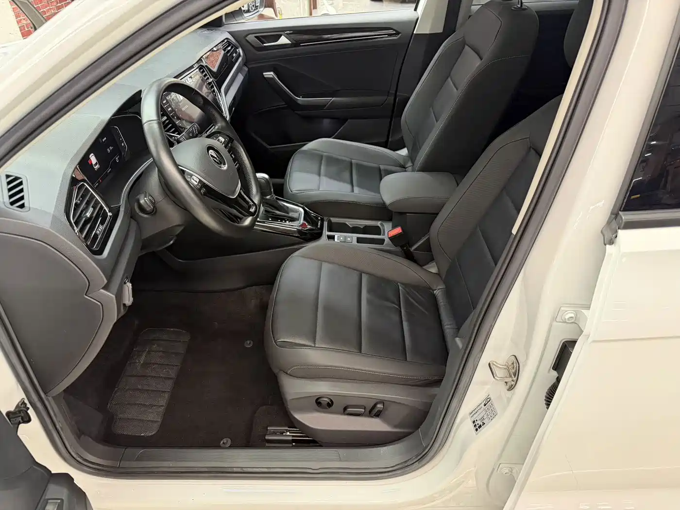 Volkswagen T-ROC 2022 2022 280TSI DSG 2WD Comfort PLUS