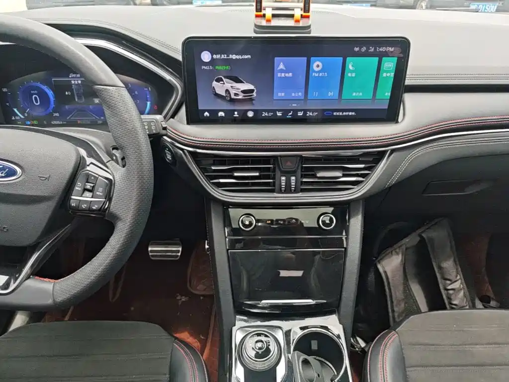 Ford Escape 2023 2024 Model EcoBoost 245 4WD ST-Line Pro