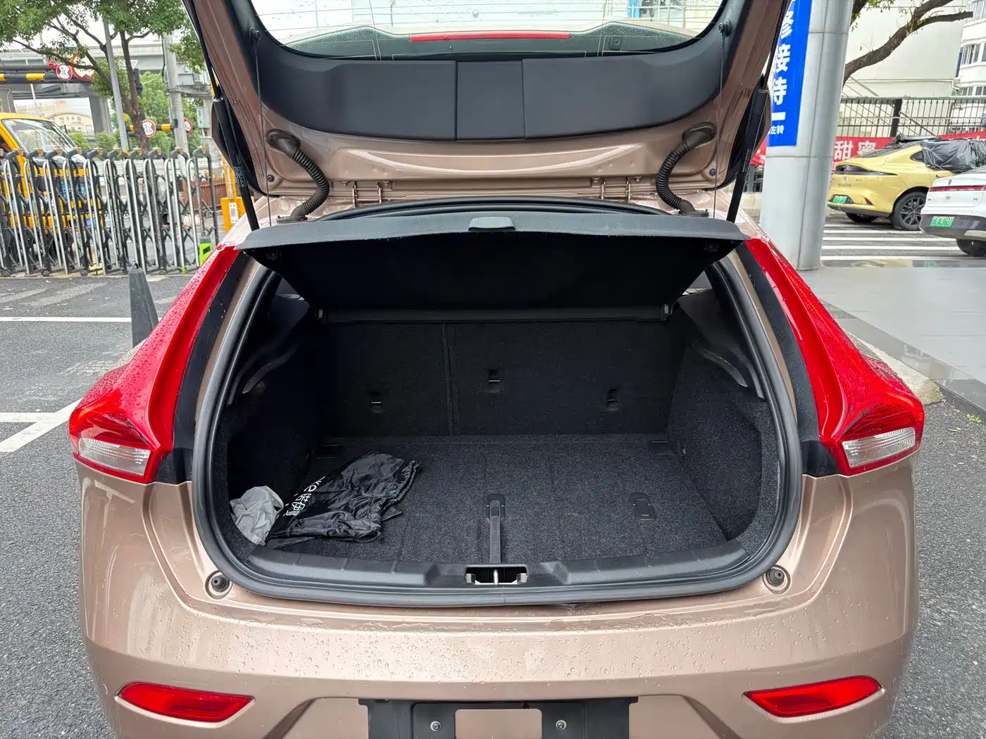 Volvo V40 2017 2017 T3 Inscription