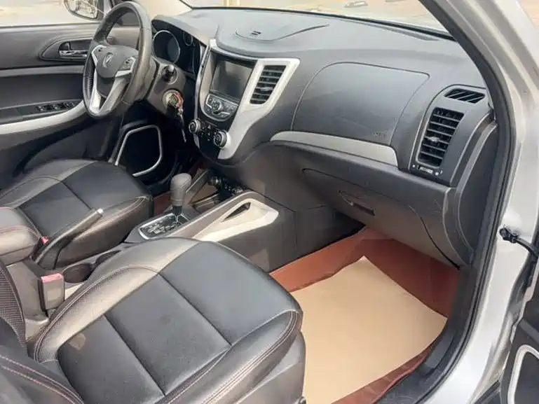 Фото 7 - Changan CS35