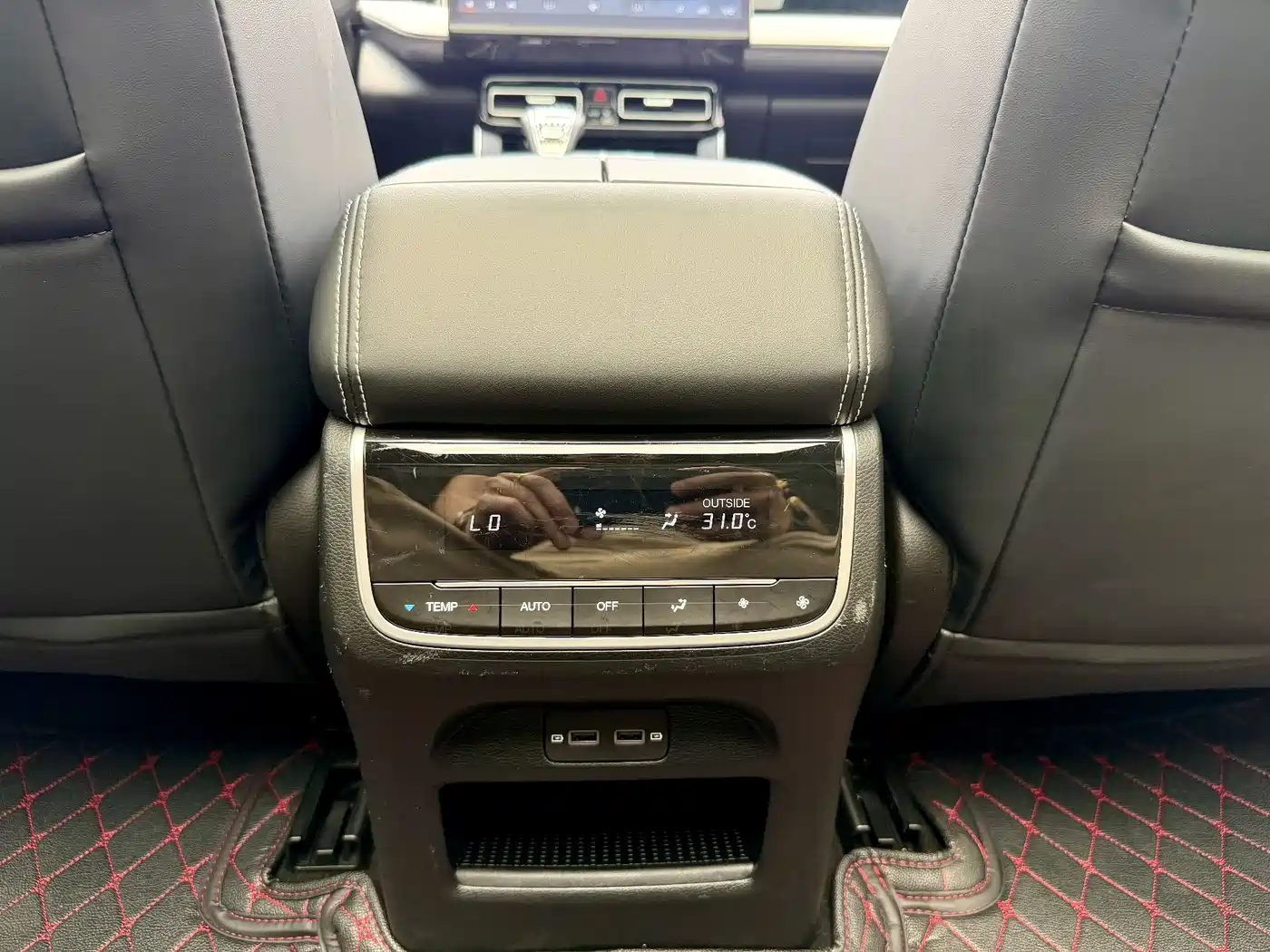 GAC Trumpchi Trumpchi GS8 2024 Navigator Series 2.0TGDI 4WD Luxury Smart Connect Edition фото 24
