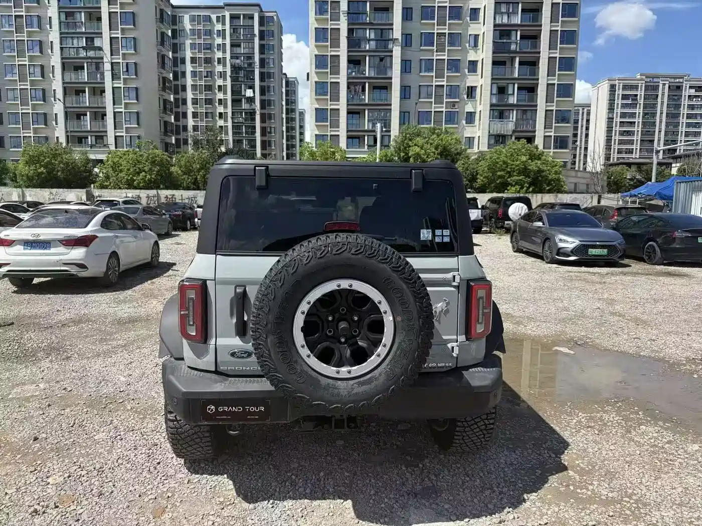 Ford Bronco 2025 2024 2.3T Badlands