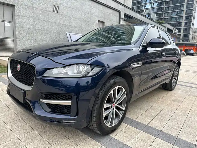 Jaguar F-PACE 2016 2.0T FWD R-Sport Edition