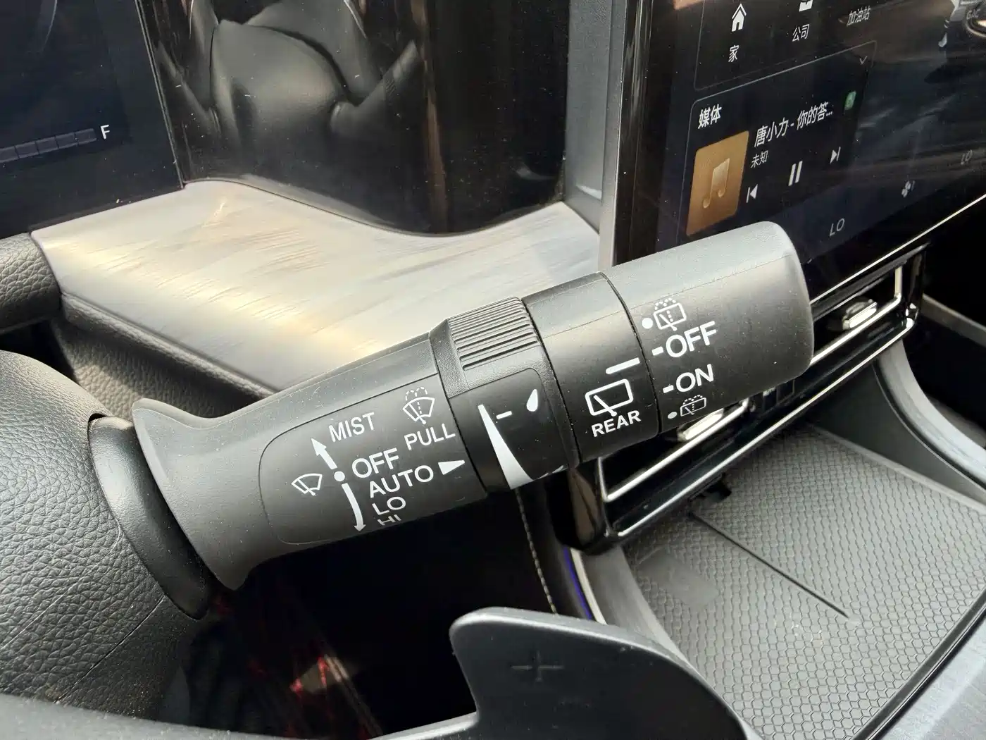 GAC Trumpchi Trumpchi GS8 2024 Navigator Series 2.0TGDI 4WD Luxury Smart Connect Edition фото 20