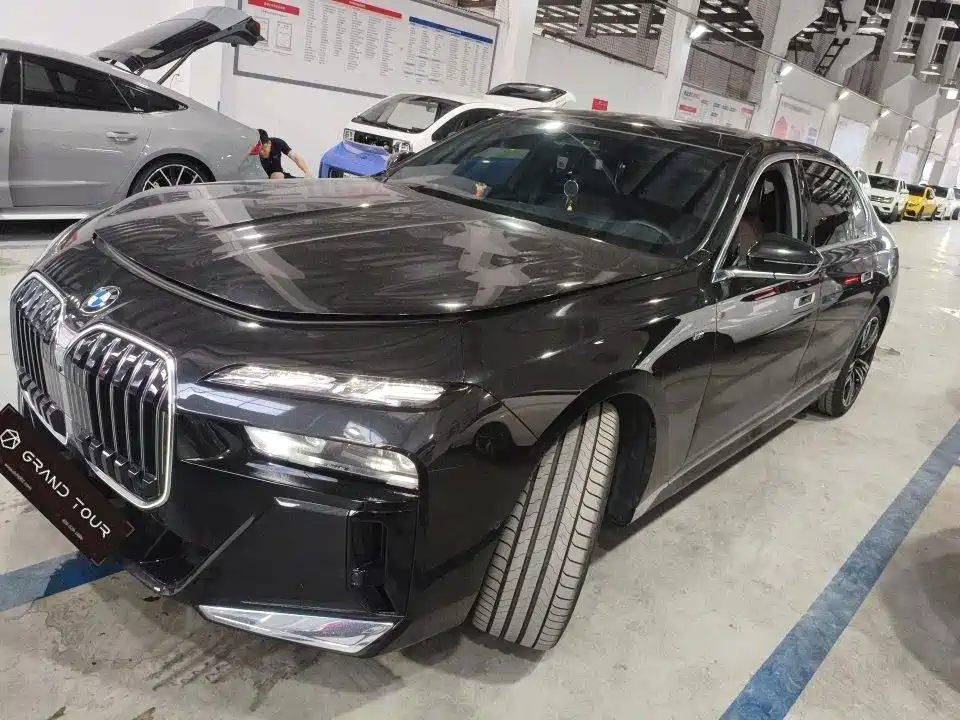 BMW 7 Series 2026 2023 Facelift 740Li Exclusive M Sport Package