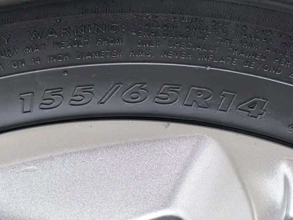 Dacheng Auto Dacheng E20 2019 2019 Standard Model