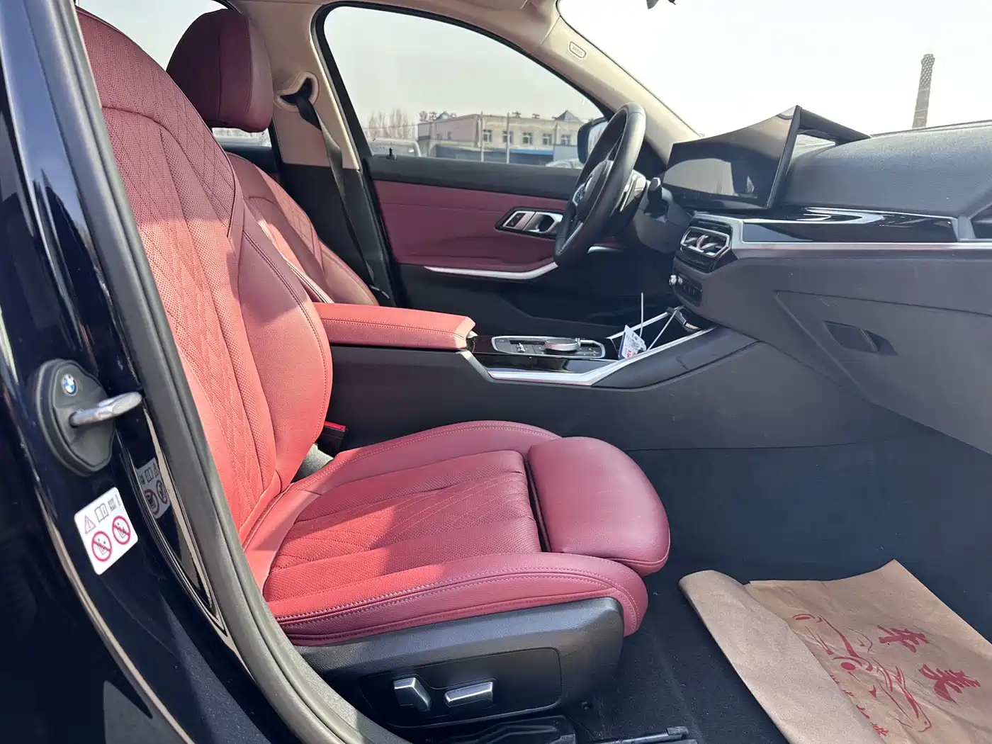 BMW 3 Series 2023 320Li M Sport Package фото 14