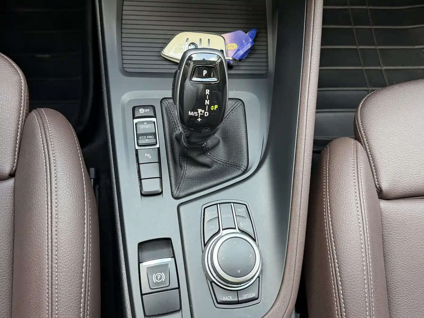 BMW X1 2022 sDrive25Li Leading фото 16