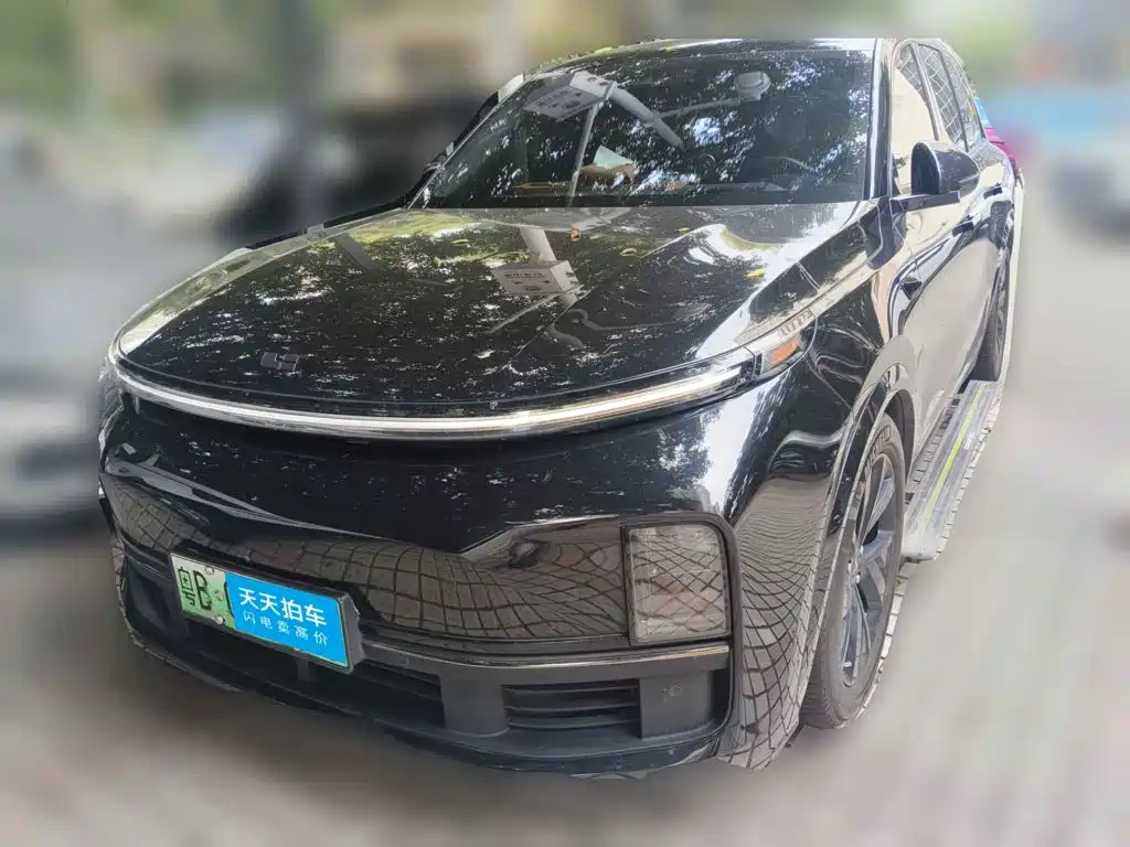 Li Auto Li L8 2023 Pro
