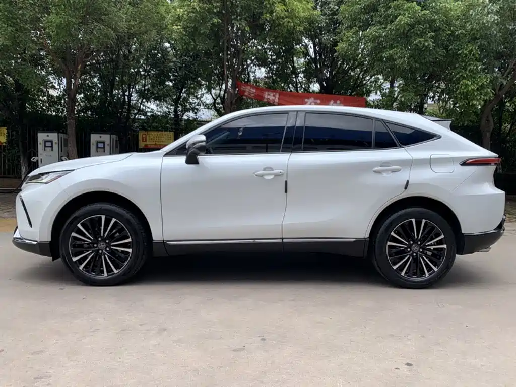 Toyota Venza 2022 2022 2.0L CVT 2WD Premium