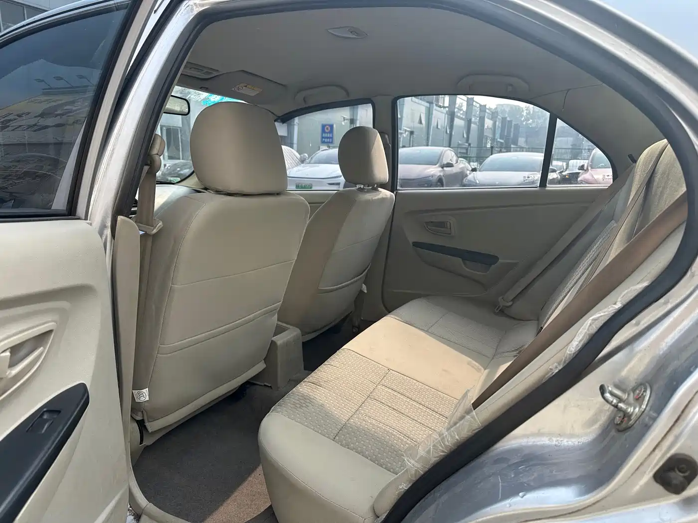 Soueast V3 Lingyue 2017 2015 1.5L Manual Happiness Edition