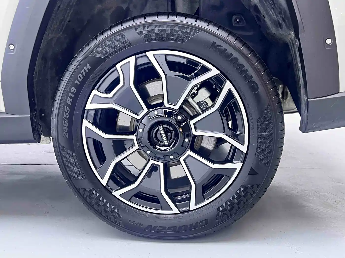 Haval Second-Generation Big Dog New Energy 2025 Hi4 145km Premium Edition фото 8