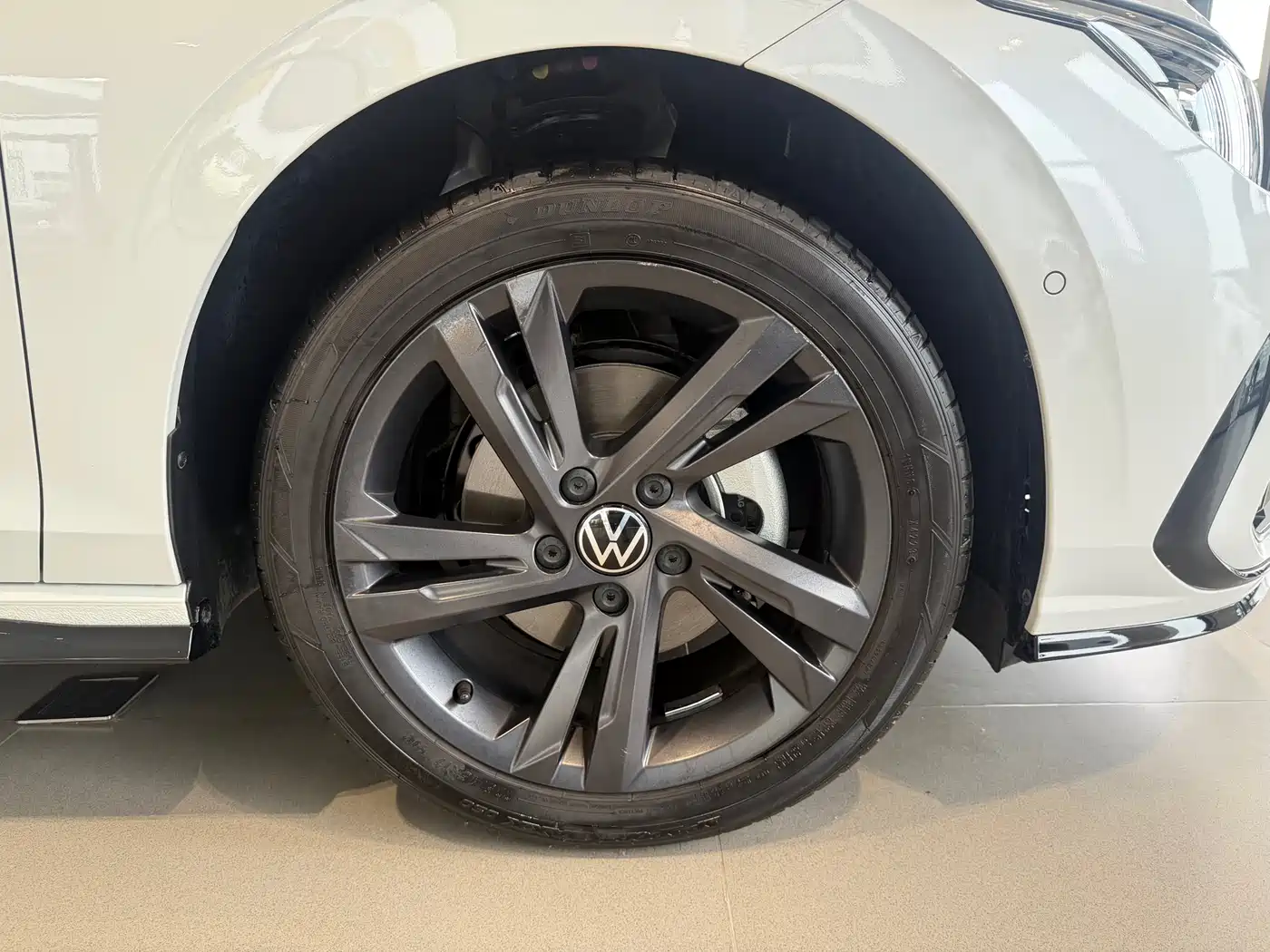 Volkswagen Golf 2023 Facelift 280TSI DSG R-Line Lite фото 14