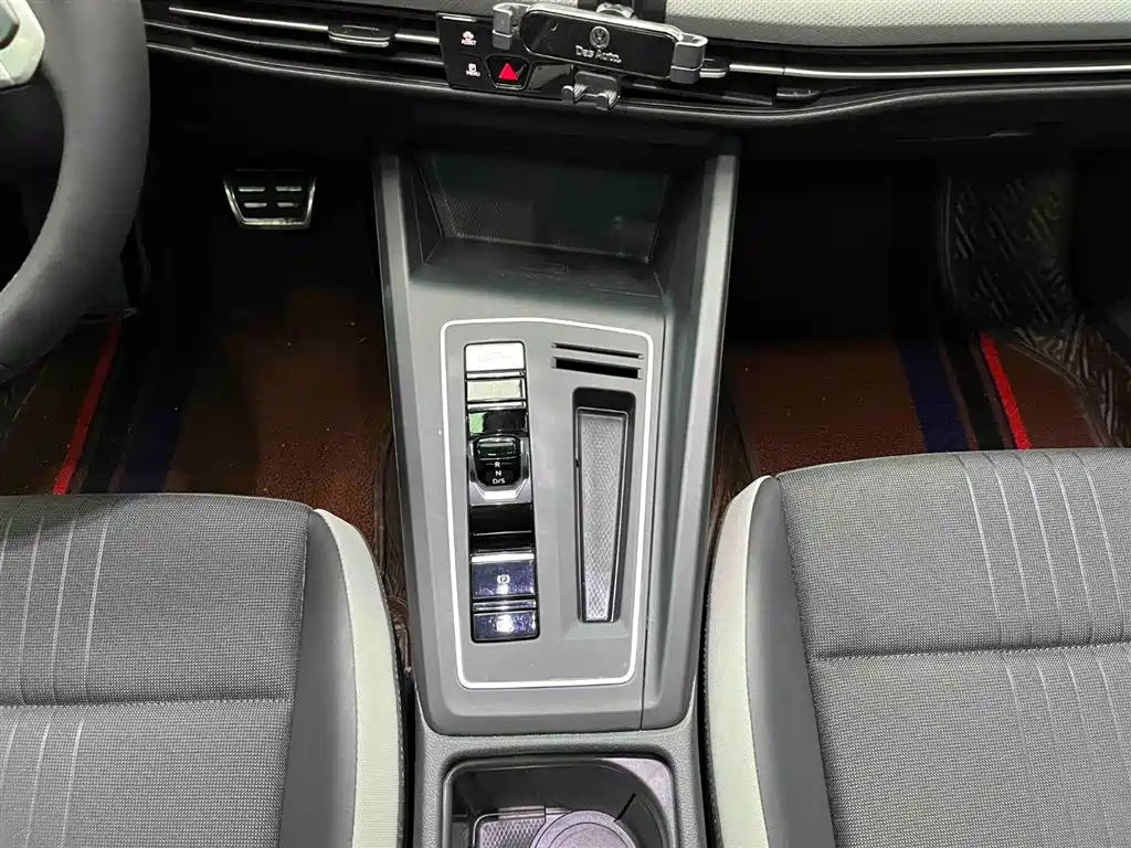 Volkswagen Golf 2021 280TSI DSG Pro фото 5