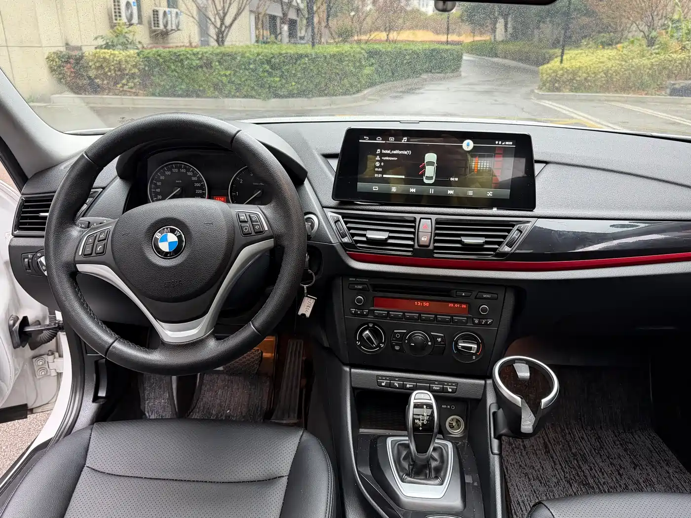BMW X1 2015 Model sDrive18i Fashion Advanced Edition фото 14