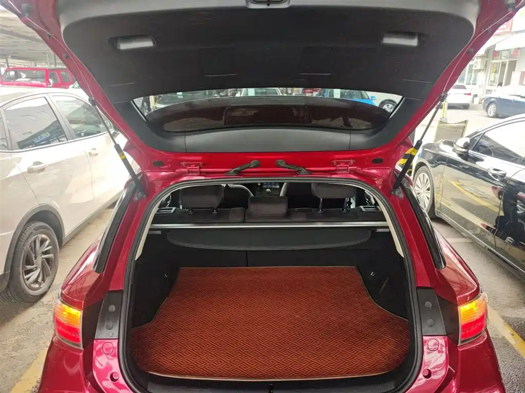 Lexus CT 2014 CT200h Elite Monochrome фото 15