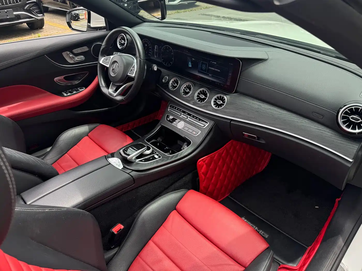 Mercedes-Benz E-Class (Import) 2018 E 200 4MATIC Convertible Coupe фото 19